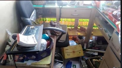 കണ്ണൂര്‍ ജില്ലയില്‍ രണ്ടിടത്ത് കവര്‍ച്ച; മോഷ്ടാവ് ഓടി രക്ഷപ്പെട്ടു