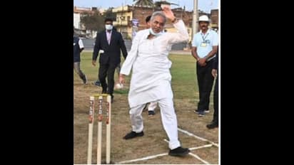 जब मुख्यमंत्री बेटे के राज में ही पुलिस ने पिता पर दर्ज किया FIR, सीएम बेटा बोला: कानून सबके लिए एकसमान