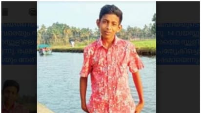 രണ്ടുജീവനുകളെ കൈപിടിച്ചു ജീവിതത്തിലേക്കു തിരികെ കയറ്റിയ അരുണിനു ജീവന്‍ രക്ഷാപതക്