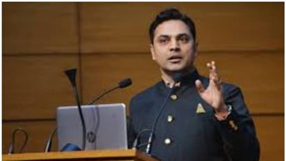 ഇന്ത്യൻ ക്രിക്കറ്റ് ടീമിന്റെ പ്രകടനം പോലെ സമ്പദ് വ്യവസ്ഥയും കുതിച്ചുയരുമെന്ന് മുഖ്യസാമ്പത്തിക ഉപദേഷ്ടാവ്