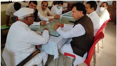 ബിജെപി തന്ത്രം ഫലം കണ്ടു; കർഷകർക്ക് പിന്തുണയായി അണ്ണാ ഹസാരെയുടെ നിരാഹാര സമരമില്ല