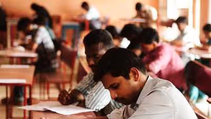 ரத்து செய்யப்பட்ட அரியர் தேர்வுகள் ஆன்லைன் முறையில் நடத்தப்படும்... தமிழக அரசு அறிவிப்பு.!