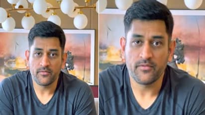 महीनों बाद सामने आया धोनी का नया Look, आंखों के नीचे डार्क सर्कल्स के साथ नजर आए फूले हुए गाल