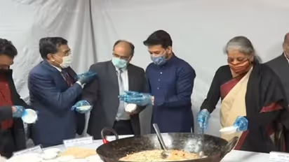 తొలిసారి డిజిటల్ రూపంలో కేంద్ర బడ్జెట్ 2021-22.. మొబైల్ యాప్ ద్వారా సామాన్యులకు అందుబాటులోకి..