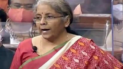 ಆದಾಯ ತೆರಿಗೆ ವಿನಾಯ್ತಿ 5 ಲಕ್ಷಕ್ಕೆ ಹೆಚ್ಚಳ..? ಕೇಂದ್ರ ಬಜೆಟ್ನಲ್ಲಿ ಮಹತ್ವದ ಘೋಷಣೆ ಸಾಧ್ಯತೆ