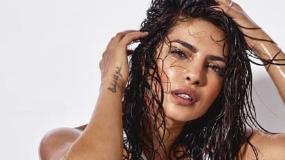 স্তন থেকে নিতম্ব সবই চাই 'Perfect',  'প্লাস্টিক সার্জারি' নিয়ে বিস্ফোরক প্রিয়ঙ্কা চোপড়া