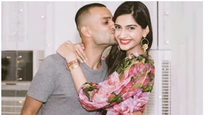 'അന്ന് എന്നെ പ്രപ്പോസ് ചെയ്തപ്പോള്', ആനന്ദ് അഹൂജയ്ക്കൊപ്പമുള്ള ഫോട്ടോയുമായി സോനം കപൂര്