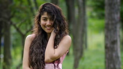 'சாரங்க டரியா' பாடலில் சாய் பல்லவி ஆட்டத்தை...  புகழ்ந்து தள்ளிய சமந்தா!