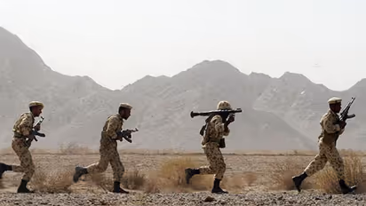 ಪಾಕಿಸ್ತಾನದ ಮೇಲೆ ಇರಾನ್ ಸರ್ಜಿಕಲ್ ಸ್ಟ್ರೈಕ್; ಇಬ್ಬರು ಯೋಧರ ರಕ್ಷಣೆ!