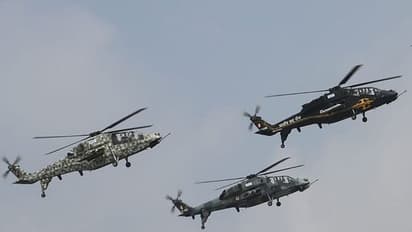 கொரோனாவால் நாட்டுக்குள்ள நடுக்கம்... 22 போர் விமானங்களுடன் எல்லையில் சீன ராணுவம்..!