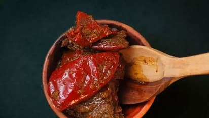 Red Chilli: உடல் எடையை குறைக்கும் சிவப்பு மிளகாய்த் தூள்...! மாரடைப்பை கட்டுப்படுத்தும் பெஸ்ட் மசாலா...