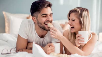 রাতে ঘুমোতে যাওয়ার আগে করুন এই ছোট্ট কাজটি, সঙ্গমের ইচ্ছা বাড়বে দ্বিগুন