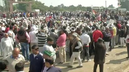 जम्मू-कश्मीर से हरियाणा तक, देश के अलग-अलग राज्यों में किसानों ने किया चक्का जाम, तस्वीरों से जानें हालात