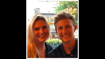 বিয়ের আগেই হয়েছেন বাবা, জানুন ইংল্যান্ড অধিনায়ক জো রুটের প্রেম কাহিনি