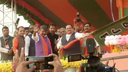 प. बंगाल: जेपी नड्डा ने 'परिवर्तन यात्रा' को दिखाई हरी झंडी, बीजेपी का दावा-'TMC इस बार जाएगी'