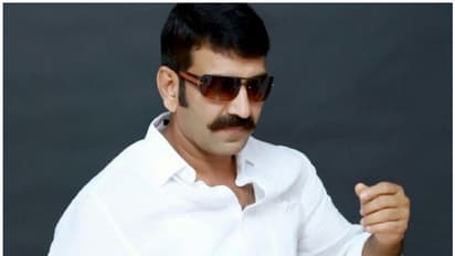 'കുടലിന്റെ ഒരുഭാഗം മുറിച്ചുമാറ്റി', ക്യാൻസറിനെ ചിരിച്ചുകൊണ്ട് നേരിടുമെന്ന് നടൻ സുധീര്