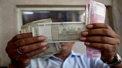 ನಕಲಿ ದಾಖಲೆ ಸಲ್ಲಿಸಿ ಬ್ಯಾಂಕಿಂದ 9 ಲಕ್ಷ ಸಾಲ ಪಡೆದು ವಂಚನೆ