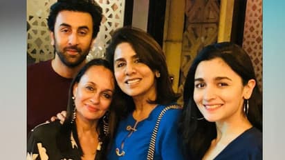 মা সোনির মিষ্টি কবিতা, হবু শাশুড়ি মায়ের আদুরে শুভেচ্ছা, জন্মদিনে আর কী কী পেলেন আলিয়া