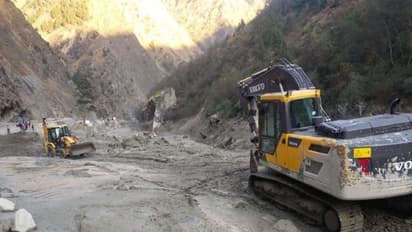 জলের তোড়ে নিশ্চিহ্ন বিস্তীর্ণ এলাকা, সোমবার উত্তরাখণ্ডে যাচ্ছেন তুষার বিশেষজ্ঞরা
