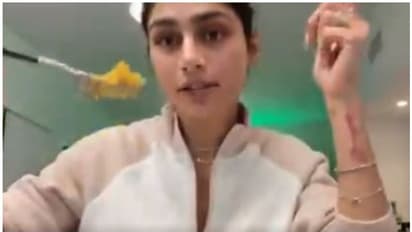 ഇന്ത്യന് ഭക്ഷണം കഴിച്ച് മിയ ഖലീഫ; കര്ഷക സമരത്തിന് വീണ്ടും പിന്തുണ