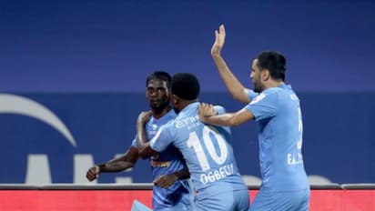 മുംബൈയും ഗോവയും ഒന്നൊന്നര കോർക്കലായിപ്പോയി; മത്സരത്തിലെ ഹീറോയാര്?