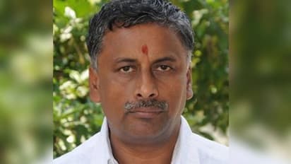 సంక్రాంతి తర్వాత కేసీఆర్ కనుసన్నల్లో కొత్త ప్రాంతీయ పార్టీ.. బీజేపీ నేత ఎన్వీఎస్‌ఎస్ ప్రభాకర్ కీలక వ్యాఖ్యలు..