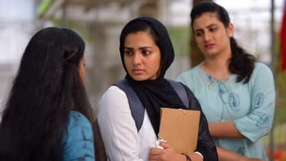 പാര്വ്വതിയുടെ 'വര്ത്തമാനം' റിലീസ് നീട്ടി; പുതിയ തീയതി