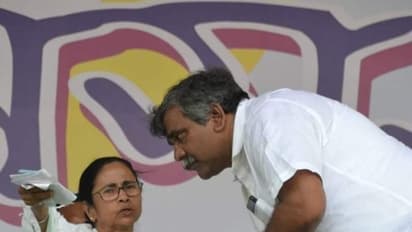 বিজেপিতে যোগদানের রাস্তা কি পরিষ্কার, একঝাঁক তৃণমূল নেতাকে নিয়ে দিল্লি যাচ্ছেন জিতেন্দ্র