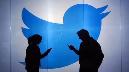 Twitter launches voice DMs; Here's how you can send it