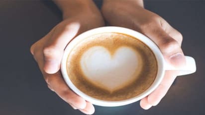 കാപ്പി കുടിക്കാൻ ഏറ്റവും മികച്ച സമയം ഇതാണ്; ന്യൂട്രീഷ്യനിസ്റ്റ് പറയുന്നു