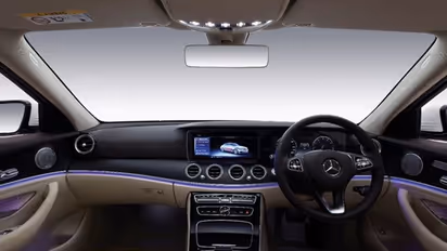 മൈലേജ് 1000 കിമീ, പുത്തന് കാറിന്റെ പണിപ്പുരയില് ഈ കമ്പനി!