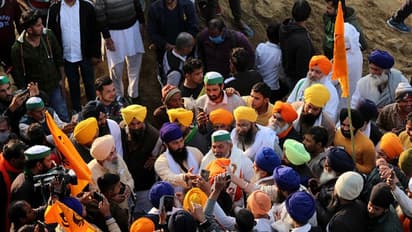 ಸಚಿನ್, ಲತಾ ಅಲ್ಲ, ಮತ್ಯಾರ ವಿರುದ್ಧ ತನಿಖೆ; ವಿರೋಧದ ಬಳಿಕ ಉಲ್ಟಾ ಹೊಡೆದ ಮಹಾ ಸರ್ಕಾರ!