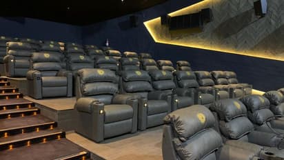 సినిమా టికెట్ ధరల వివాదం: రేపు ఎగ్జిబిటర్స్, డిస్ట్రిబ్యూటర్స్తో ప్రభుత్వ కమిటీ జూమ్ మీటింగ్