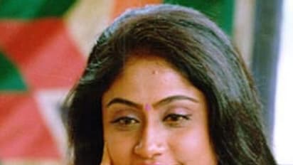 షూటింగ్ లో భారీ ప్రమాదం, చచ్చిబ్రతికానన్న విజయశాంతి, సంచల విషయాలు వెల్లడించిన ఫైర్ బ్రాండ్