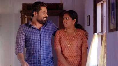 The Great Indian Kitchen : ഹിന്ദി റീമേക്കിന് 'ദി ഗ്രേറ്റ് ഇന്ത്യന്‍ കിച്ചൺ'; നിമിഷയ്ക്ക് പകരം എത്തുക ഈ താരം