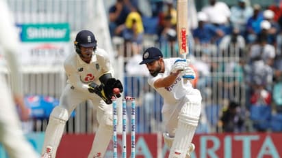 విరాట్ కోహ్లీ షాక్: ఇంగ్లండు స్పిన్నర్ మొయిన్ అలీ రికార్డు