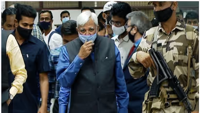 കൊവിഡിൽ ആശങ്ക പ്രകടിപ്പിച്ച് തെരഞ്ഞെടുപ്പ് കമ്മീഷൻ;നിയമസഭാ തെരഞ്ഞെടുപ്പ് തീയതി ഒരാഴ്ചക്കകം ?