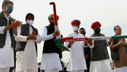 राहुल गांधी ने बताई नए कृषि कानून की परिभाषा, कहा-मोदी जी ने 3 ऑप्शन दिए-भूख, बेरोजगारी और आत्महत्या