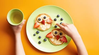 കുട്ടികള്‍ക്ക് ഭക്ഷണം കൊടുക്കുമ്പോള്‍ ഇക്കാര്യങ്ങള്‍ ശ്രദ്ധിക്കാറുണ്ടോ...?