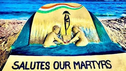 ಪುಲ್ವಾಮಾ ಹುತಾತ್ಮರಿಗೆ ಗೌರವ ನಮನ ಸಲ್ಲಿಸಿದ ಟೀಂ ಇಂಡಿಯಾ ಕ್ರಿಕೆಟರ್ಸ್!