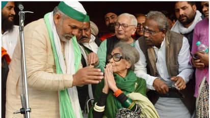 സമരം ചെയ്യുന്ന കര്ഷകരെ സന്ദര്ശിച്ച് മഹാത്മാ ഗാന്ധിയുടെ ചെറുമകള്