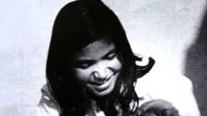 মাত্র ১১ বছরে বিয়ে, বছরের পর বছর যৌন নির্যাতন - কীভাবে 'দস্যু রানী' হয়েছিলেন ফুলন দেবী