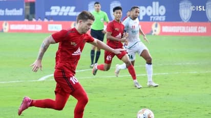 ഫെഡറിക്കോ ഗാലിഗോ: ഹീറോ ഓഫ് ദ് മാച്ച് പുരസ്കാരമാണ് ഇയാളുടെ മെയിന്