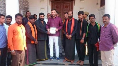 అక్బరుద్దీన్ ఓవైసీని కలిసిన అయ్యప్పభక్తులు... ఎందుకో తెలుసా?