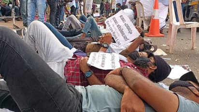 റാങ്ക് ഹോൾഡേഴ്സ് സമരം ഒത്തുതീരുമോ? ഉദ്യോഗസ്ഥതല ചർച്ചയ്ക്ക് സമ്മതിച്ച് സമരക്കാർ