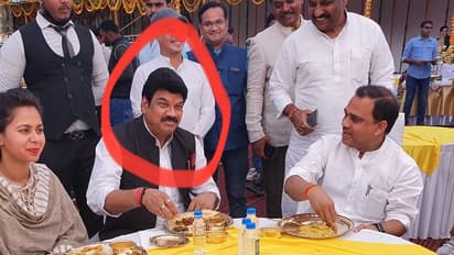 सीधी बस हादसा-कांग्रेस ने कहा- देखिए 45 लाशें निकली,परिवहन मंत्री खा रहे शाही खाना