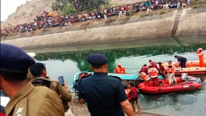 सीधी हादसा: खूनी बस ने छीनीं 51 जिंदगियां, 6 बजे से रेस्क्यू शुरू..7 की सलामती के हजारों लोग कर रहे प्रार्थना