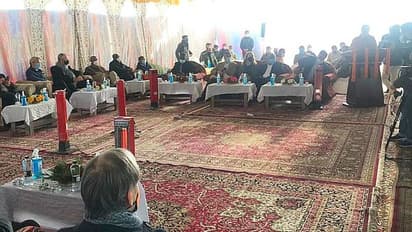 24 foreign envoys have a field day in Kashmir