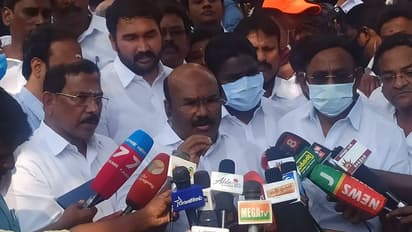 கருத்துகணிப்புகள் திமுகவுக்கு சாதகமாக உள்ளதே.. ?? அசராமல் பதிலடி கொடுத்த அமைச்சர் ஜெயக்குமார்..