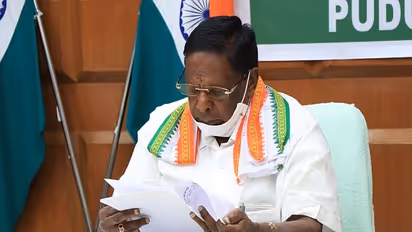 Puducherry CM Narayanasamy submits resignation after failing to prove majority in Assembly